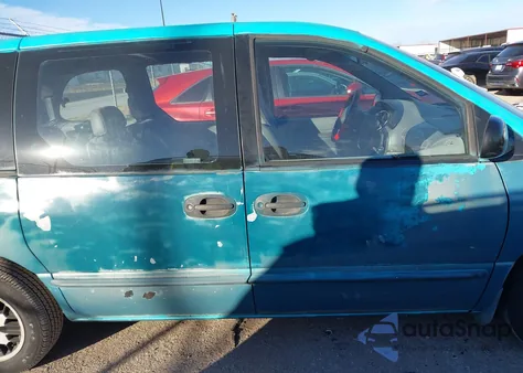 1999 Dodge Caravan z USA, uszkodzony, nr VIN 2B4FP25B9XR463280